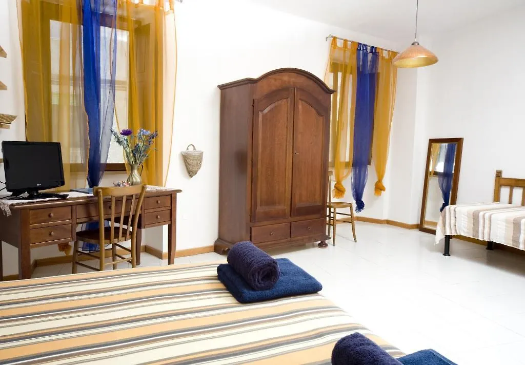 Domo Silvia E Paolo Hotel Nuoro