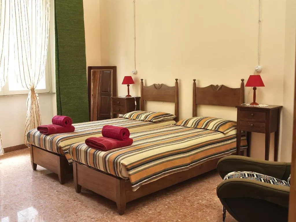 Guest house Domo Silvia E Paolo Hotel Nuoro